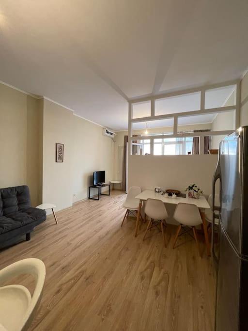 Sea View Studio Apartment In Gonio-Kvariati Exterior foto
