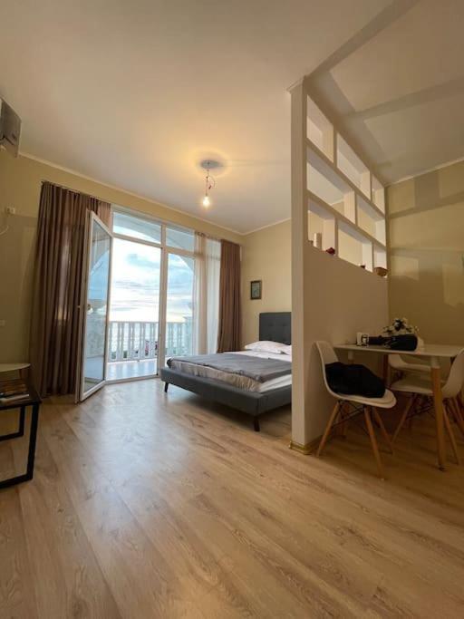 Sea View Studio Apartment In Gonio-Kvariati Exterior foto