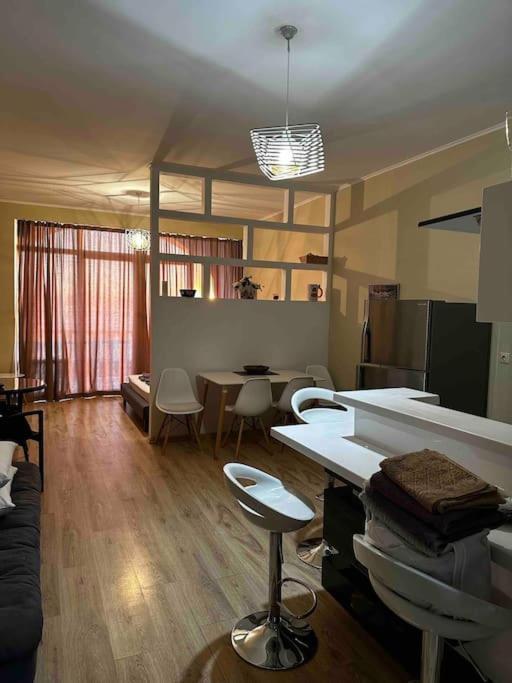 Sea View Studio Apartment In Gonio-Kvariati Exterior foto