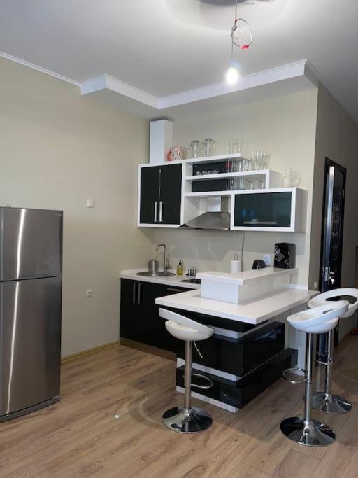 Sea View Studio Apartment In Gonio-Kvariati Exterior foto